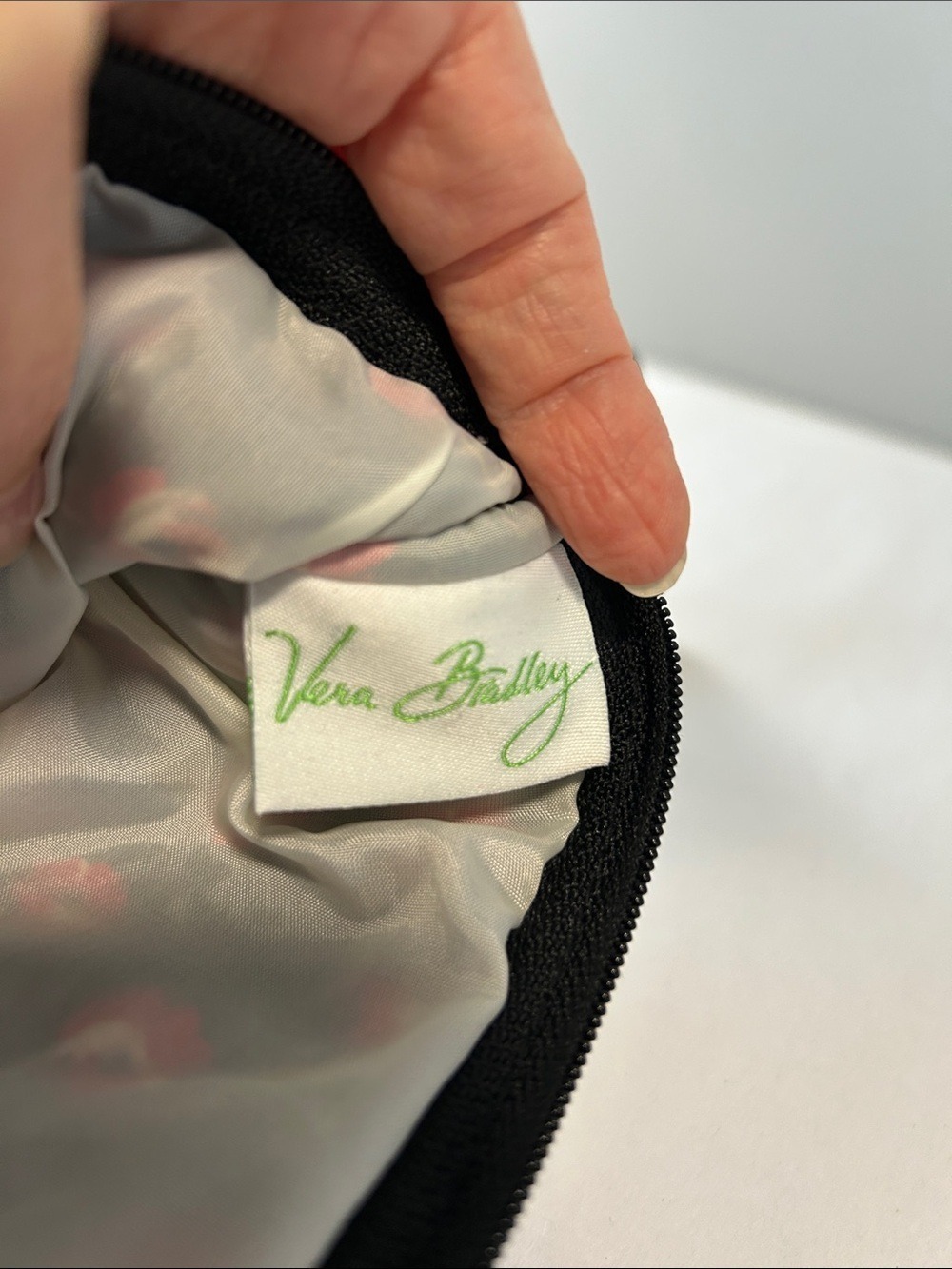 Vera Bradley Poppy Fields Makeup Brush And Pencil Case - Picture 3 of 9